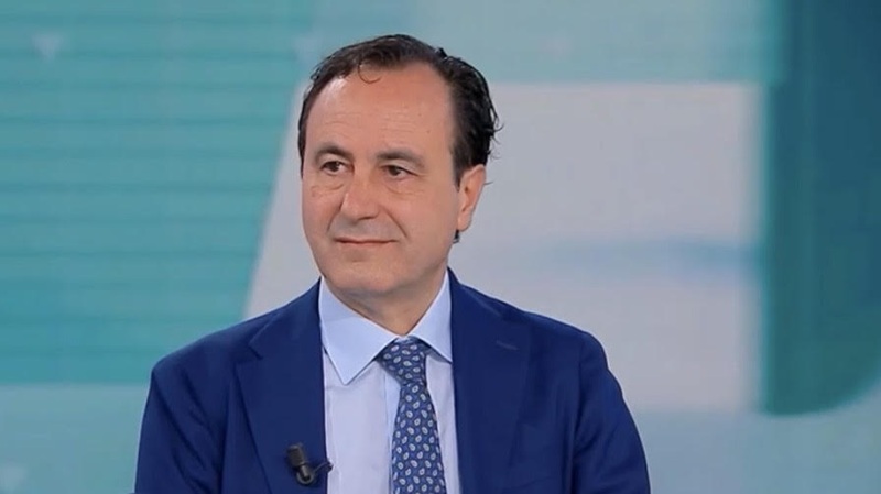 Il sindaco di Sant’Ilario dello Ionio si congratula con il prof. Zagari per l’intervista al TG5: “Orgoglio del territorio”