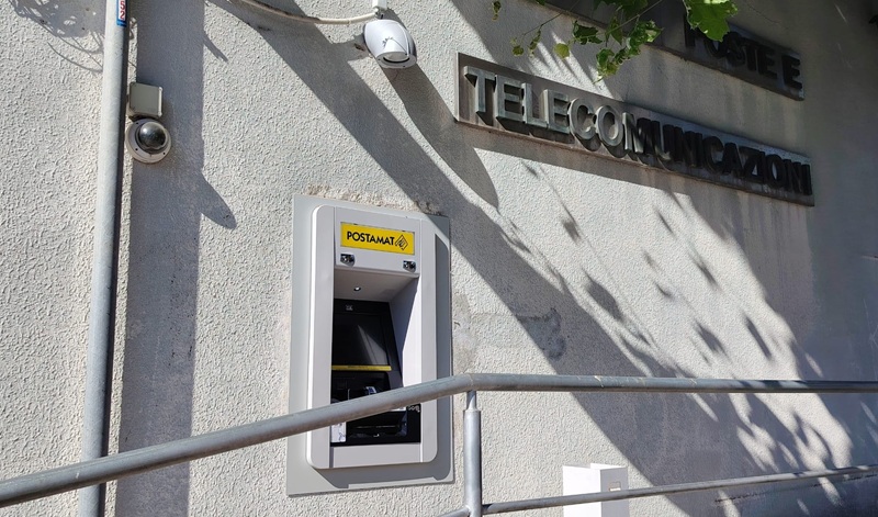 Installato all’ufficio postale di Bianco un ATM Postamat d nuova generazione Installato all’ufficio postale di Bianco un ATM Postamat d nuova generazione