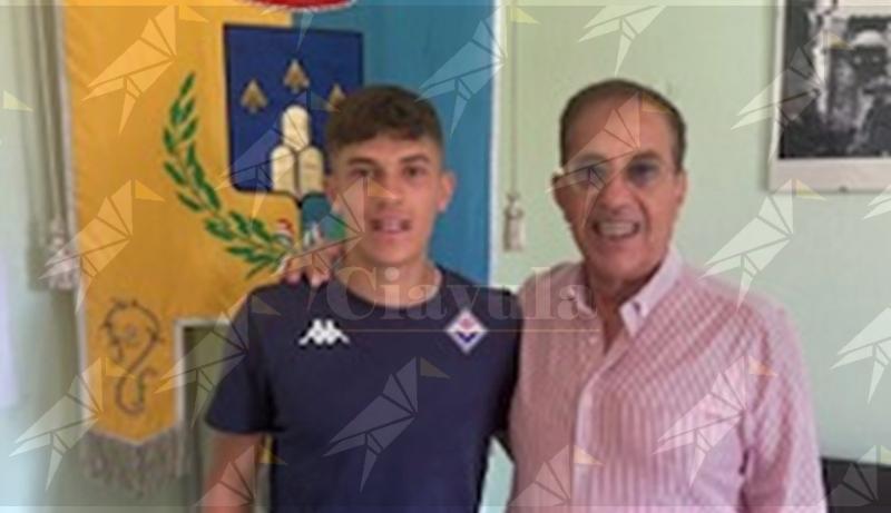 Calcio, Costantino Favasuli convocato in Nazionale: il messaggio di orgoglio del sindaco di Africo Calcio, Costantino Favasuli convocato in Nazionale: il messaggio di orgoglio del sindaco di Africo