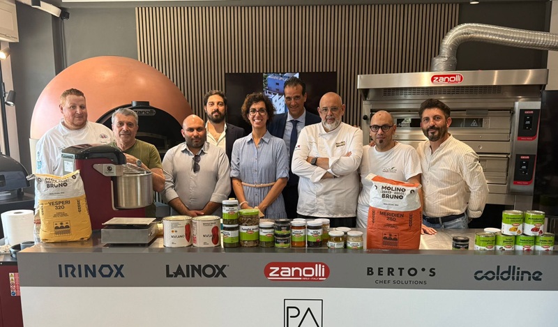 Pizza e alta cucina: a Grotteria professionisti da tutta la Calabria per due giorni di gusto e formazione Pizza e alta cucina: a Grotteria professionisti da tutta la Calabria per due giorni di gusto e formazione