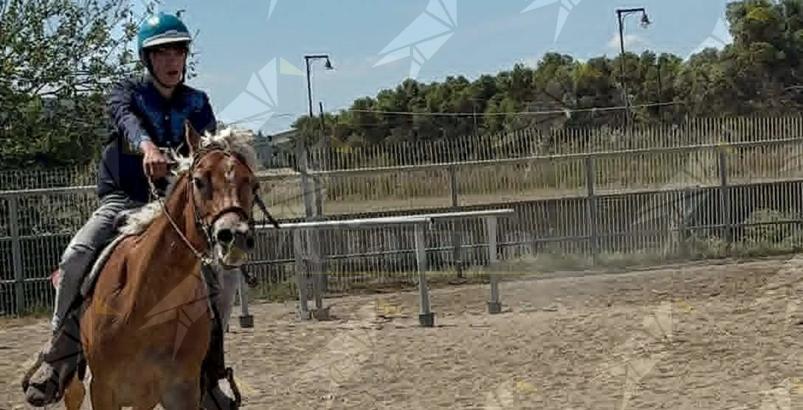 Il giovane bivongese Francesco Russo conquista il primo posto nella “Gara della Sila Western”