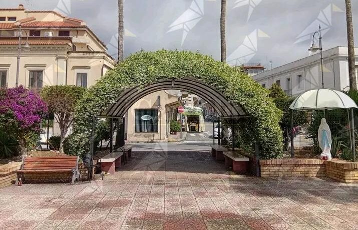 Il Bookcrossing debutta nella Locride: a Roccella Jonica nasce la prima libreria di condivisione