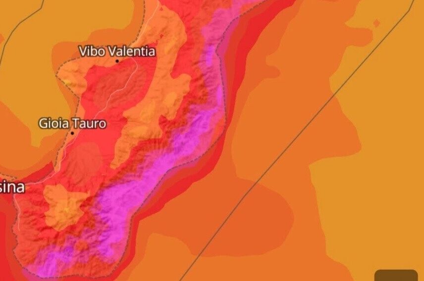 Caldo africano in Calabria, oggi il picco: fino a 40ยฐC sulla costa ionica e punte di 44ยฐC nel Cosentino Caldo africano in Calabria, oggi il picco: fino a 40ยฐC sulla costa ionica e punte di 44ยฐC nel Cosentino
