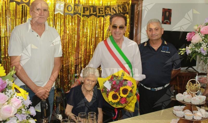 Tre centenarie, un secolo di ricordi: Africo celebra Santa, Maria e Anna