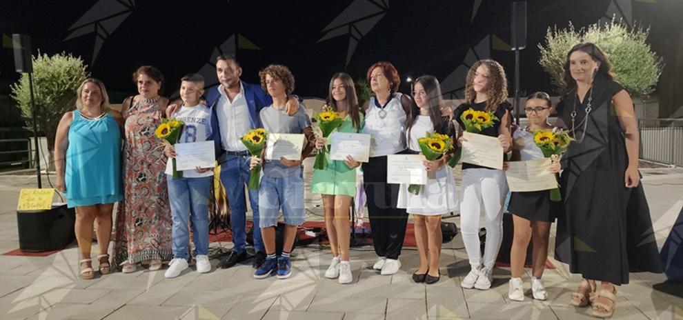 Cinquefrondi, premiati sei giovani con le borse di studio intitolate al Dottor Raffaele Manferoce