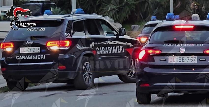 Controlli sulle strade a Taurianova, denunciate 23 persone: contestati guida sotto l’effetto di sostanze, violazioni di norme e detenzione abusiva di armi