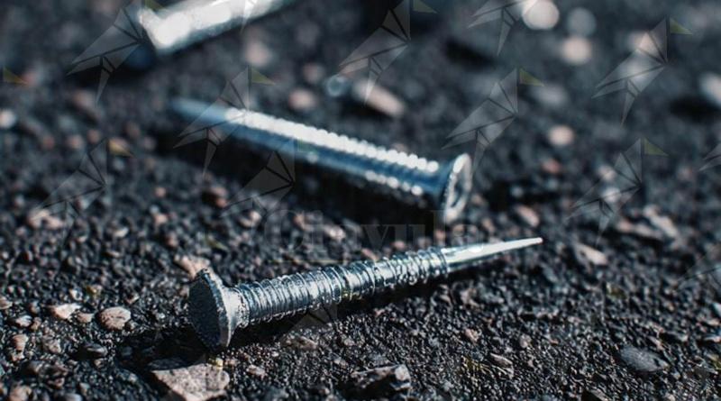 Grave atto vandalico a Bivongi: chiodi sulla strada che porta al Mercato della Badia Grave atto vandalico a Bivongi: chiodi sulla strada che porta al Mercato della Badia