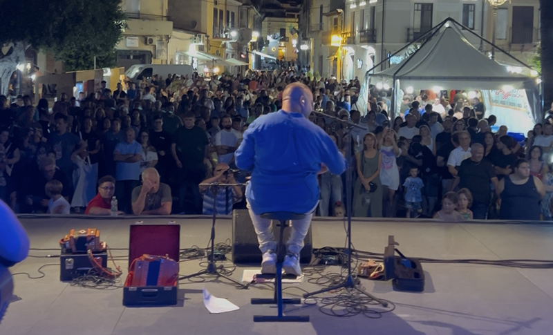 Estate di successi per Francesco Giannini: dopo Gioiosa Ionica il tour continua in tutta la Calabria Estate di successi per Francesco Giannini: dopo Gioiosa Ionica il tour continua in tutta la Calabria