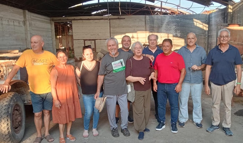 Il sindaco di San Ferdinando e la coop “Dalla Terra” al fianco dell’imprenditrice Rodi Morabito dopo gli incendi dolosi Il sindaco di San Ferdinando e la coop “Dalla Terra” al fianco dell’imprenditrice Rodi Morabito dopo gli incendi dolosi