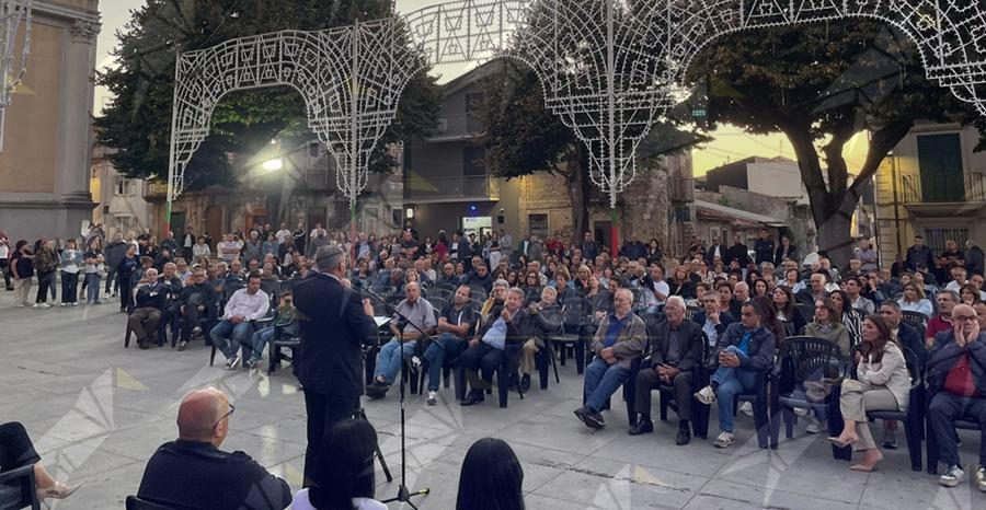 Cittanova, incontro pubblico dell’Amministrazione: bilancio dei primi due anni e nuovi obiettivi Cittanova, incontro pubblico dell’Amministrazione: bilancio dei primi due anni e nuovi obiettivi