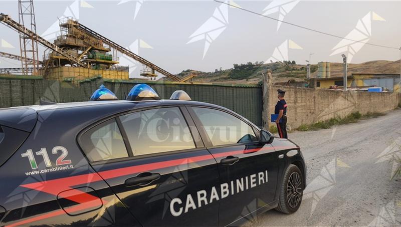 Sversamento illecito nel torrente Soveria Simeri, denunciata amministratrice di una società per la lavorazione di inerti Sversamento illecito nel torrente Soveria Simeri, denunciata amministratrice di una società per la lavorazione di inerti