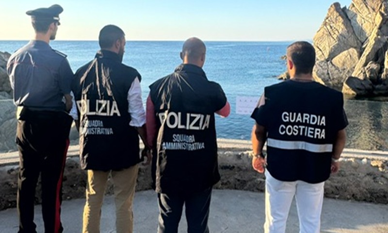 Troppi clienti e uscite d’emergenza inagibili: sospesa l’attività di un locale della movida a Stalettì Troppi clienti e uscite d’emergenza inagibili: sospesa l’attività di un locale della movida a Stalettì