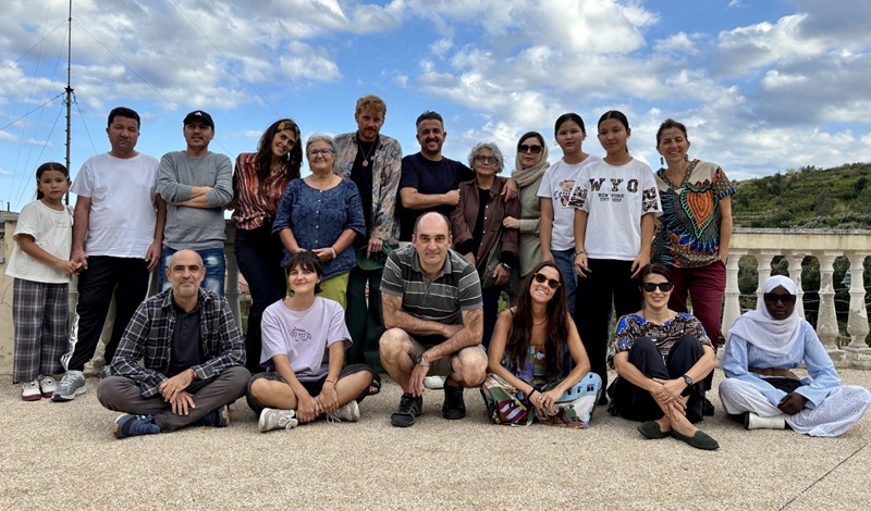 A Camini “I sentieri dell’accoglienza”: la fotografia che entra nelle storie della comunità multiculturale del borgo A Camini “I sentieri dell’accoglienza”: la fotografia che entra nelle storie della comunità multiculturale del borgo
