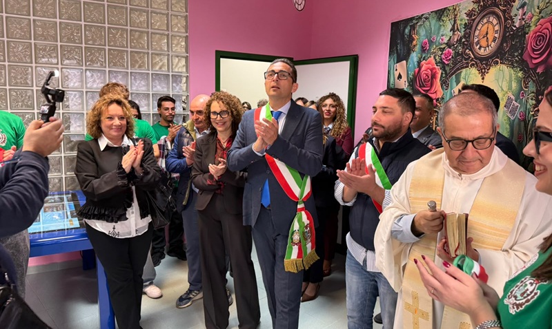 A Polistena si rafforzano i servizi per le famiglie, inaugurati nuovi spazi della “Casa di Alice” A Polistena si rafforzano i servizi per le famiglie, inaugurati nuovi spazi della “Casa di Alice”