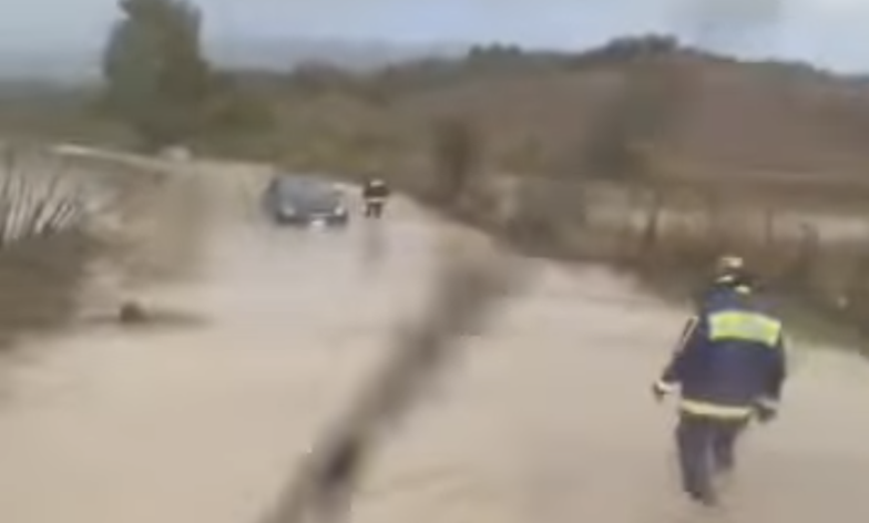 Il maltempo mette in ginocchio il Crotonese: strade allagate e frane, chiusa la SS 107 Il maltempo mette in ginocchio il Crotonese: strade allagate e frane, chiusa la SS 107